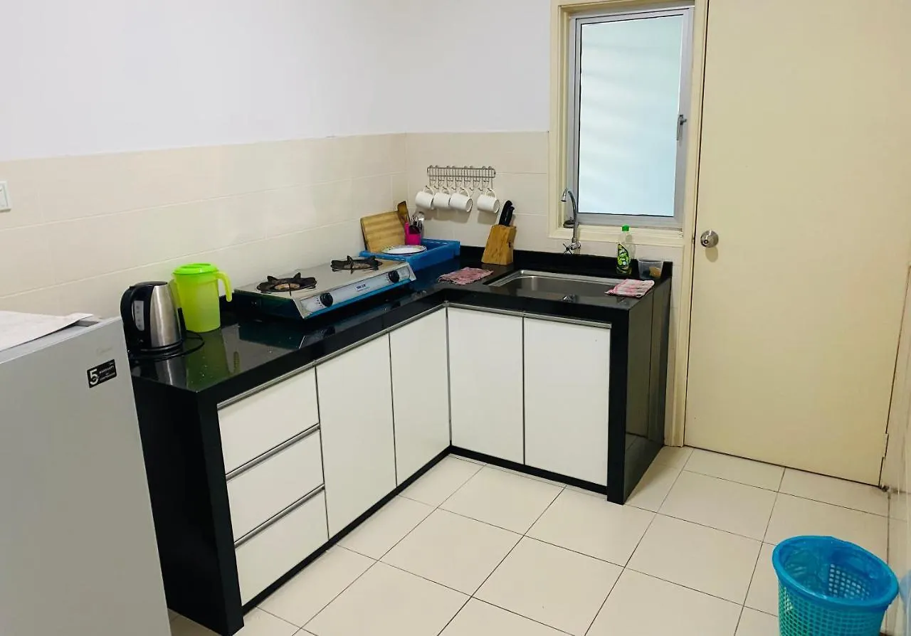 Spice Tunas 3B2B House Bayan Lepas